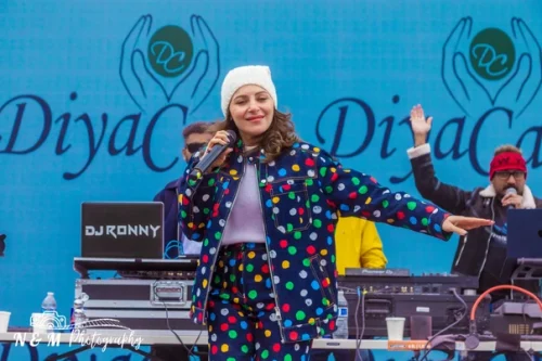 9a0ddf 8df4365551464c88af13e6d31a1d8f69mv2 (1)